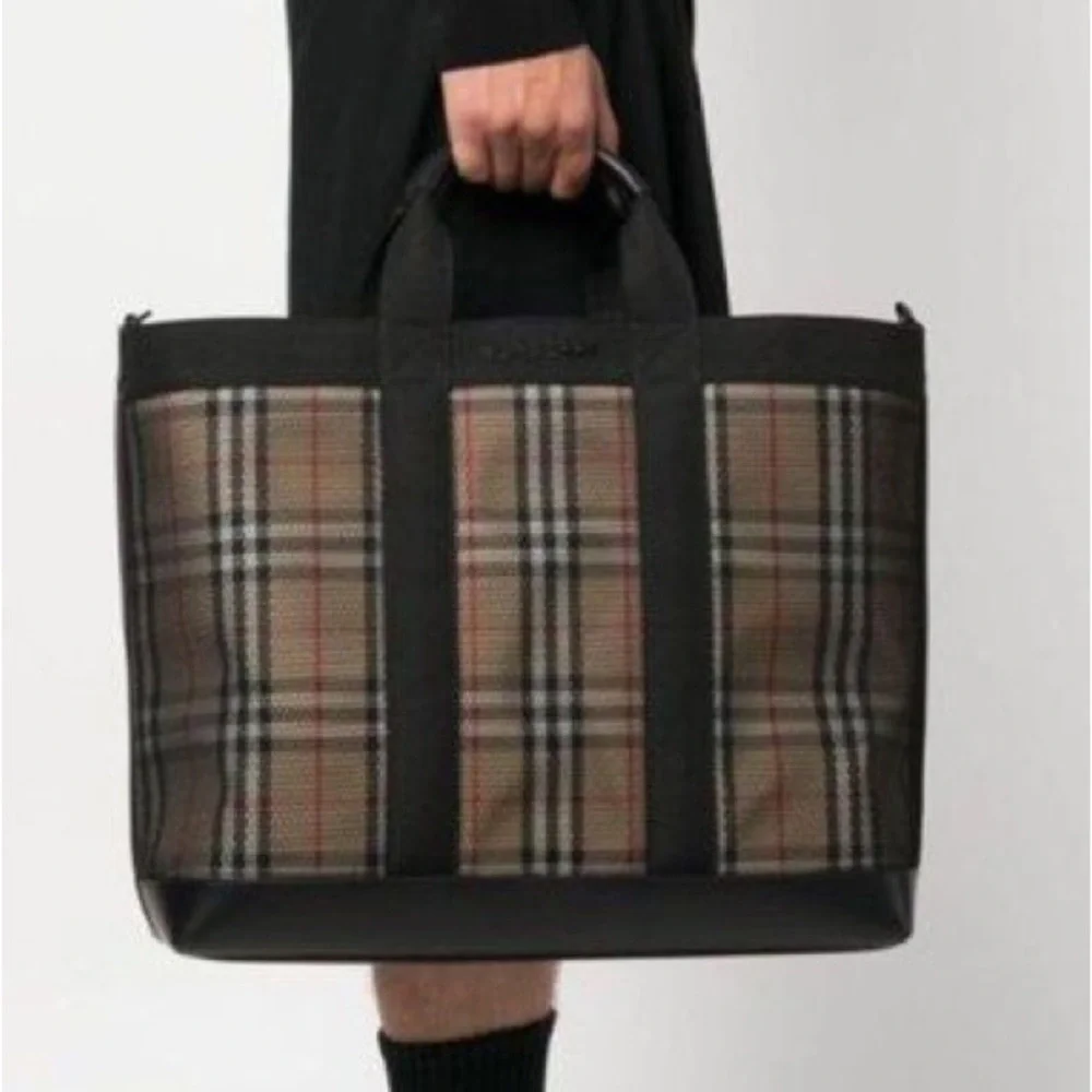 NWT Authentic Burberry Ormond Check Tote Archive Beige Travel Bag